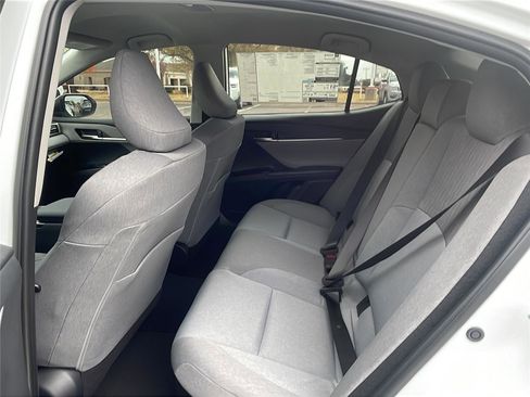 New 2026 Toyota Camry LE image 18