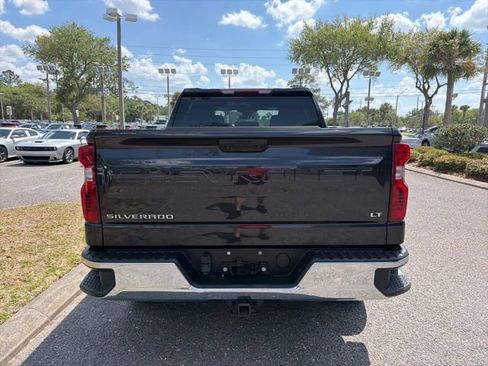 Used 2022 Chevrolet Silverado 1500 LT w/ Protection Package image 6