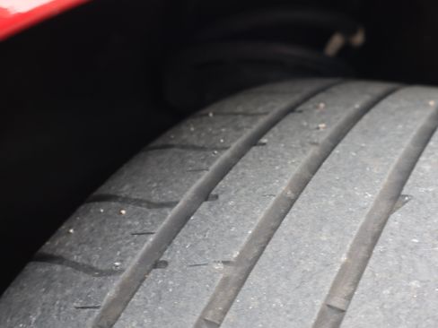 Used 2019 Chevrolet Camaro SS RWD image 14