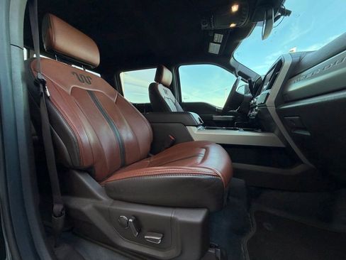 Used 2022 Ford F250 King Ranch w/ FX4 Off-Road Package image 25