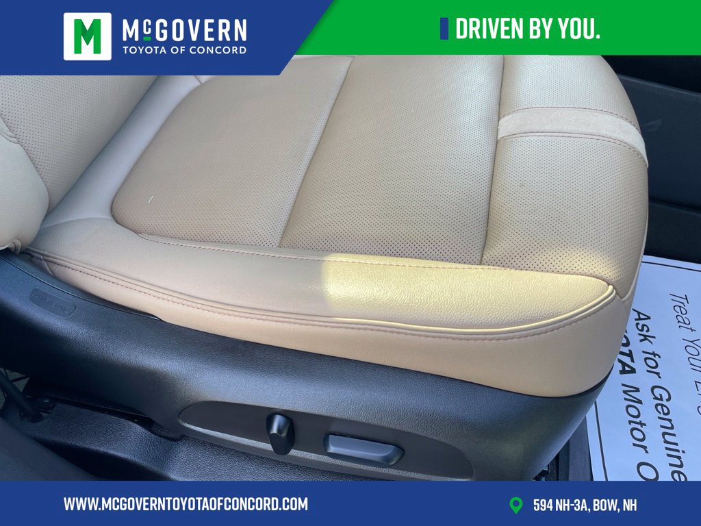 Used 2024 Chevrolet Blazer Premier w/ Driver Confidence II Package AWD/4WD image 38