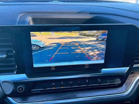 Used 2024 Chevrolet Silverado 1500 RST image 10