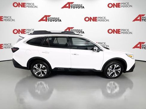 Used 2022 Subaru Outback Touring XT AWD/4WD image 8