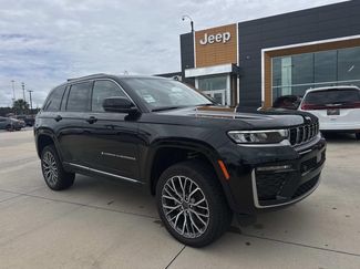 New 2026 Jeep Grand Cherokee Summit AWD/4WD video 1
