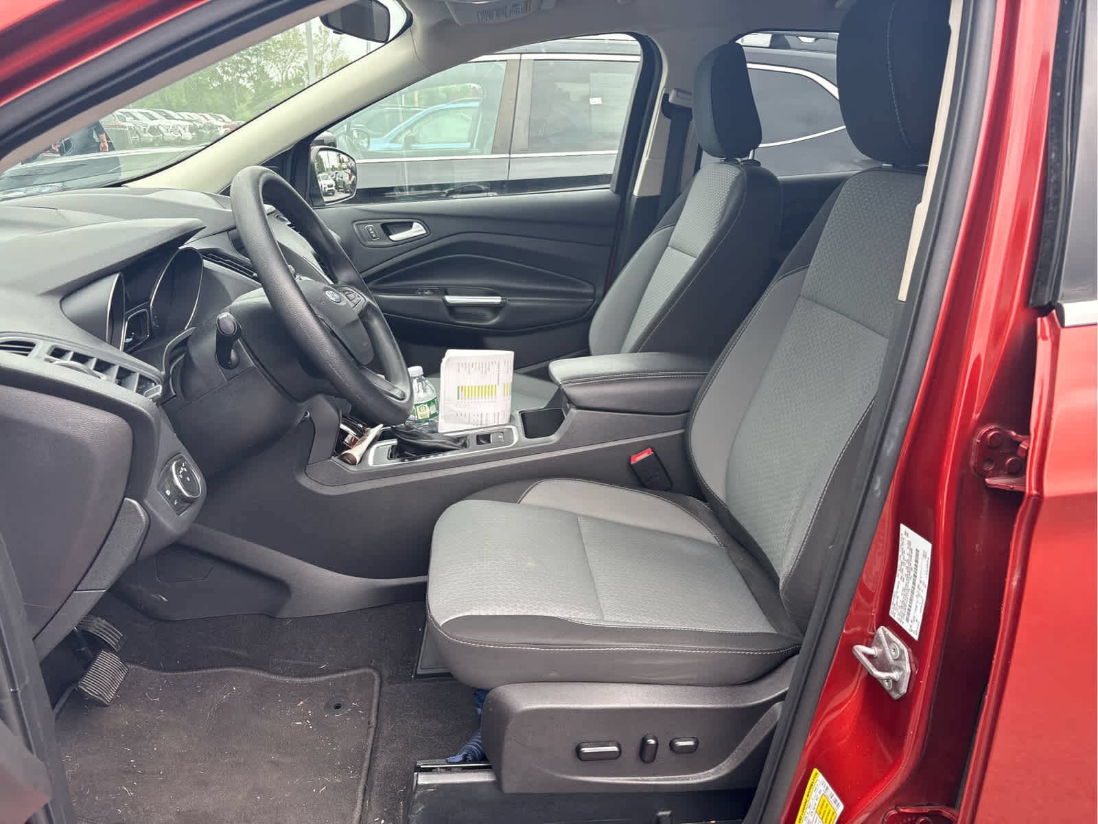 Used 2019 Ford Escape SE AWD/4WD image 7