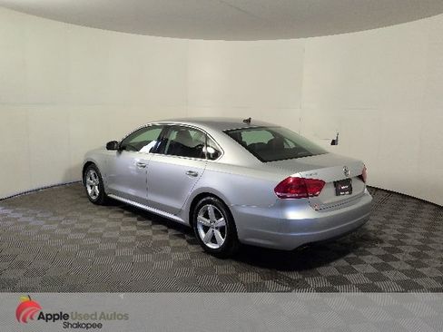 Used 2013 Volkswagen Passat 2.5 SE FWD image 5