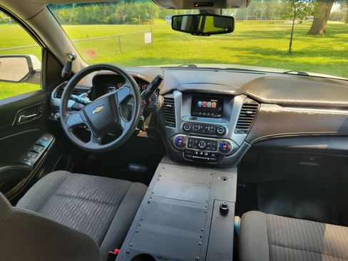 Used 2016 Chevrolet Tahoe 4WD image 12