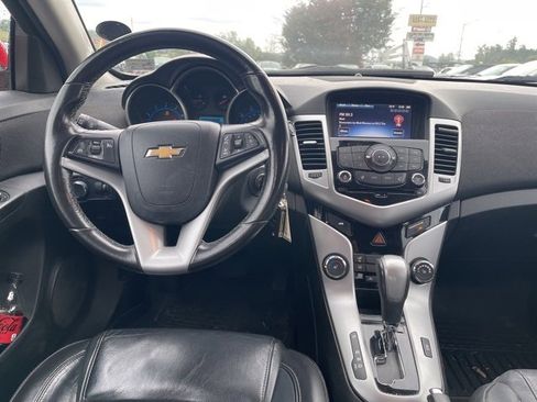 Used 2015 Chevrolet Cruze LT image 11