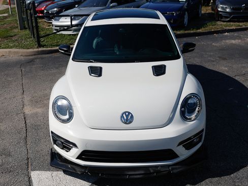 Used 2013 Volkswagen Beetle Turbo FWD image 23