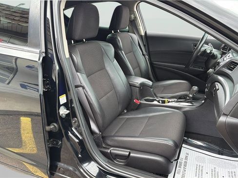 Used 2013 Acura ILX FWD image 14