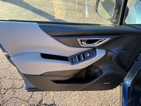 Used 2020 Subaru Forester Limited image 11