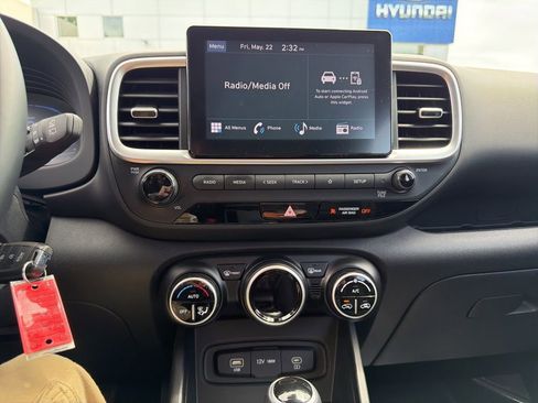 Certified 2023 Hyundai Venue SEL w/ Cargo Package FWD image 22