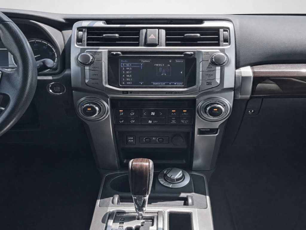 Used 2018 Toyota 4Runner Limited AWD/4WD image 17