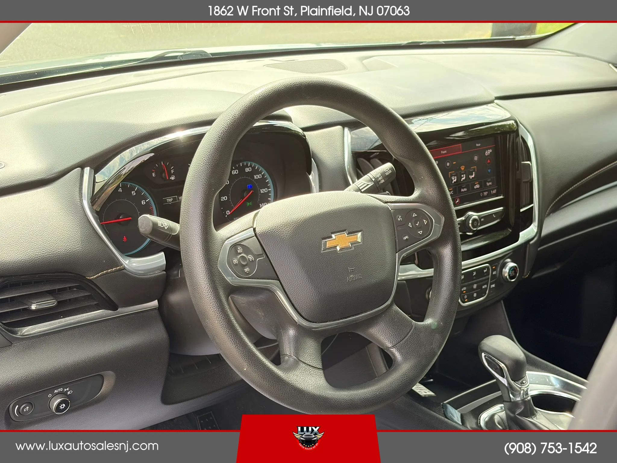 Used 2021 Chevrolet Traverse LS AWD/4WD image 23