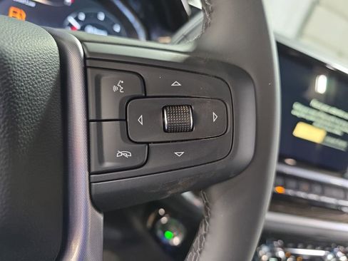 New 2026 GMC Sierra 1500 SLE w/ Preferred Package AWD/4WD image 17