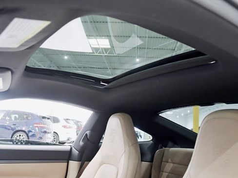 Used 2020 Porsche 911 Carrera S image 34