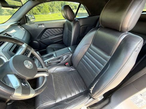 Used 2012 Ford Mustang Premium RWD image 16