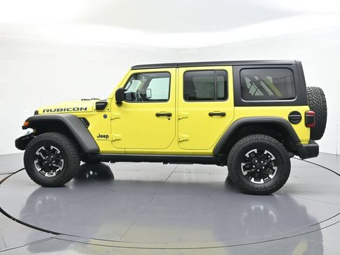 Used 2024 Jeep Wrangler Unlimited Rubicon 4xe AWD/4WD image 3