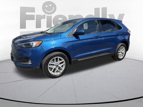 Used 2024 Ford Edge SEL w/ Convenience Package AWD/4WD image 2