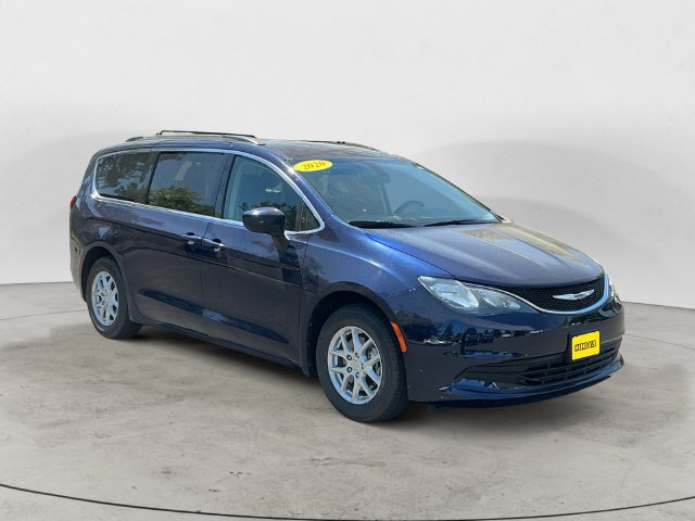 Used 2020 Chrysler Voyager LX w/ Cold Weather Group FWD image 7