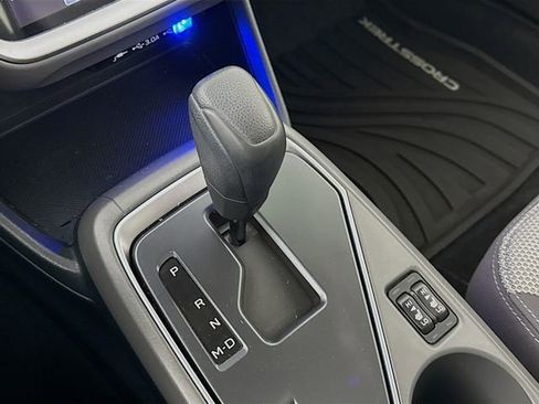 Used 2024 Subaru Crosstrek 2.0i Premium image 16