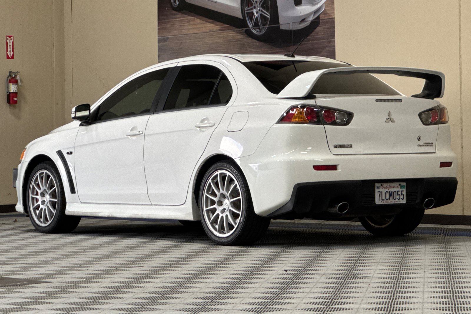Used 2015 Mitsubishi Lancer Evolution GSR AWD/4WD image 6