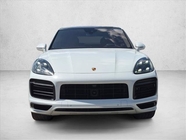 Used 2021 Porsche Cayenne GTS AWD/4WD image 2
