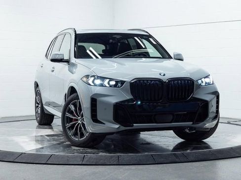 New 2026 BMW X5 xDrive40i w/ M Sport Package image 5
