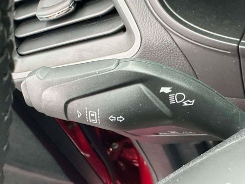 Used 2022 Ford Edge SEL w/ Convenience Package image 26