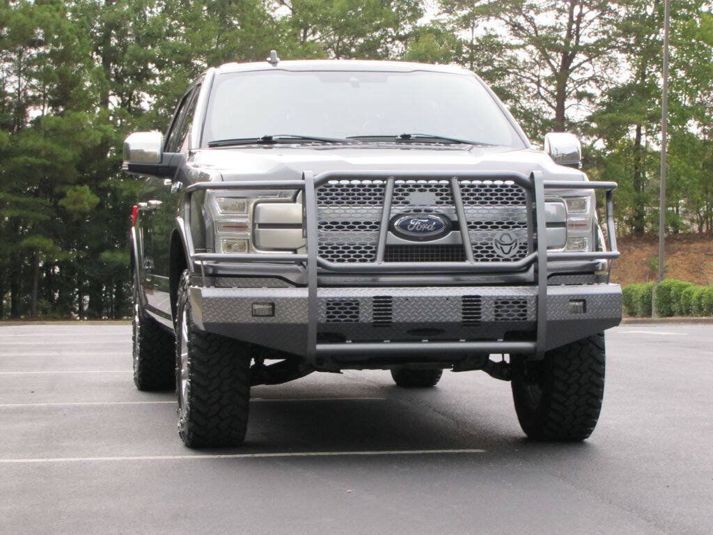 Used 2018 Ford F150 Platinum w/ Equipment Group 701A Luxury AWD/4WD image 9