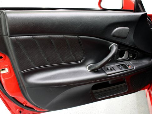 Used 2004 Honda S2000 image 45