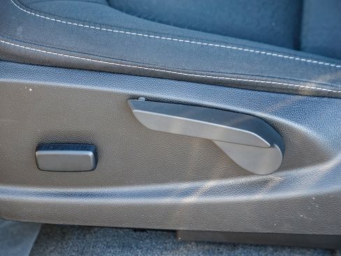 Used 2022 GMC Canyon Elevation w/ Trailering Package image 21