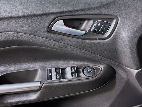 Used 2014 Ford Escape Titanium w/ Equipment Group 401A FWD image 15