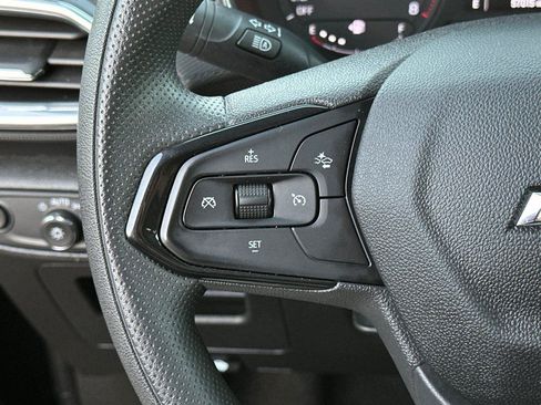 Used 2023 Chevrolet TrailBlazer LT image 25