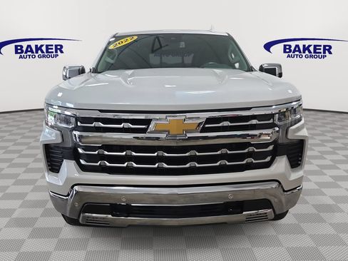 Used 2022 Chevrolet Silverado 1500 LTZ AWD/4WD image 2