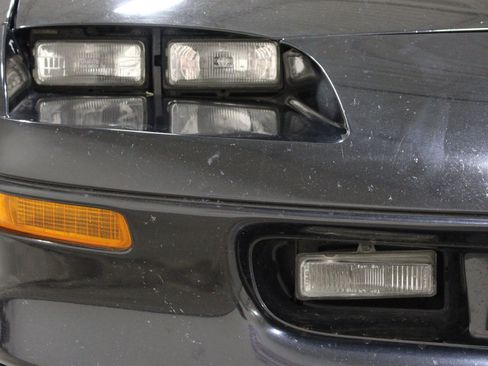 Used 1995 Chevrolet Camaro Z28 RWD image 19