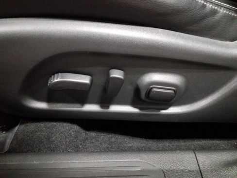 Used 2018 Nissan Murano Platinum image 15