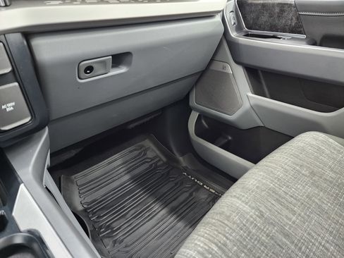 Used 2023 Ford F350 XLT w/ Tremor Off-Road Package image 14