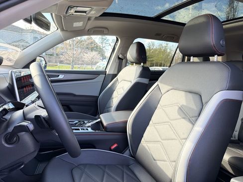 New 2026 Volkswagen Atlas Peak Edition AWD/4WD image 12