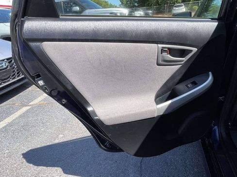 Used 2014 Toyota Prius Two FWD image 15