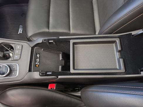 Used 2021 Cadillac XT4 Sport FWD image 35