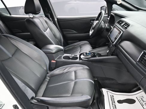 Used 2022 Nissan Leaf SL Plus image 37