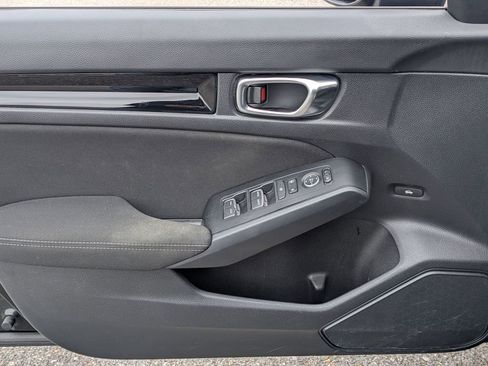 Used 2022 Honda Civic EX image 12