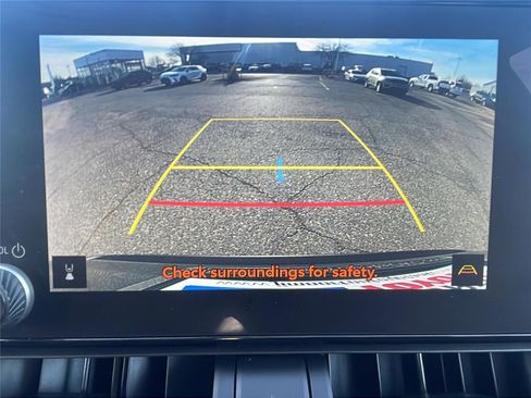 Used 2023 Toyota RAV4 LE image 29