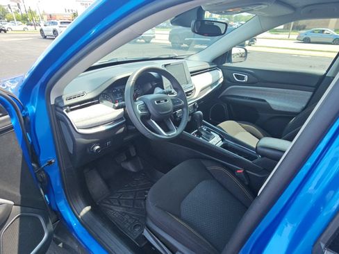 Used 2022 Jeep Compass Sport FWD image 24
