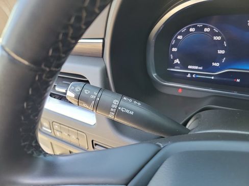 Used 2024 Chevrolet Tahoe LT RWD image 31