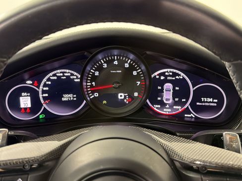 Certified 2023 Porsche Panamera Platinum Edition RWD image 28