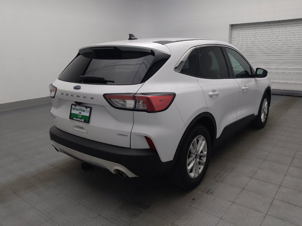 Used 2020 Ford Escape SE FWD image 9