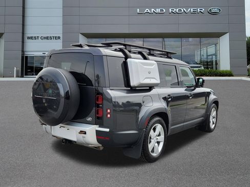 Used 2023 Land Rover Defender 130 First Edition image 4