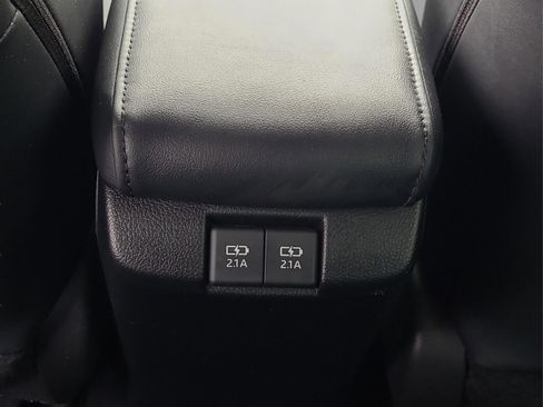 Certified 2022 Toyota Prius XLE w/ Premium Convenience Package image 12